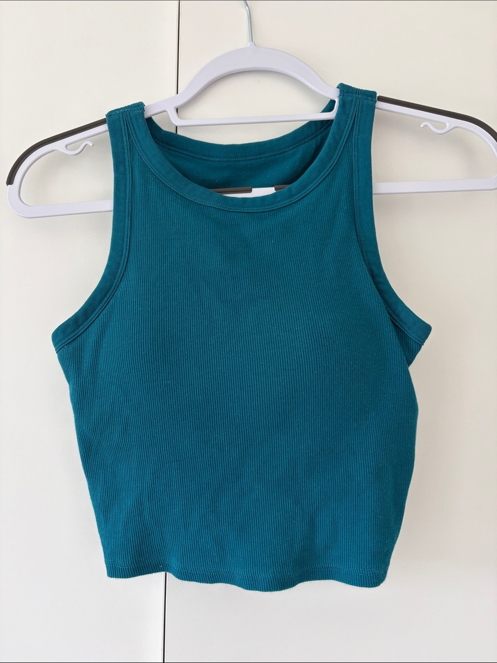 Uniqlo Turquoise Ribbed Crop Tank
